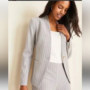Ann Taylor Women's Gray Pinstripe Collarless Cutaway Blazer